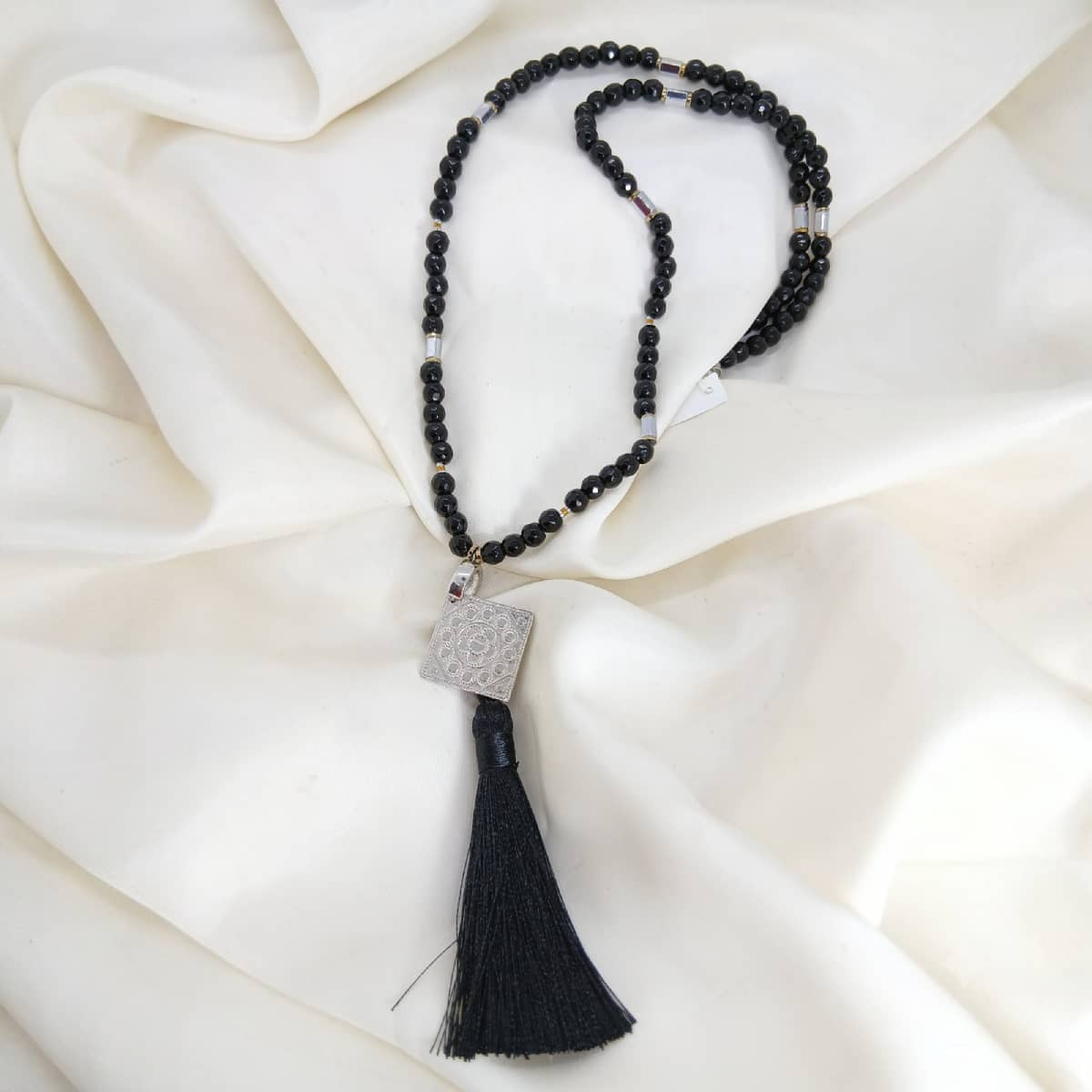 Necklace Agate Black And Hematite With Pendant Nickel