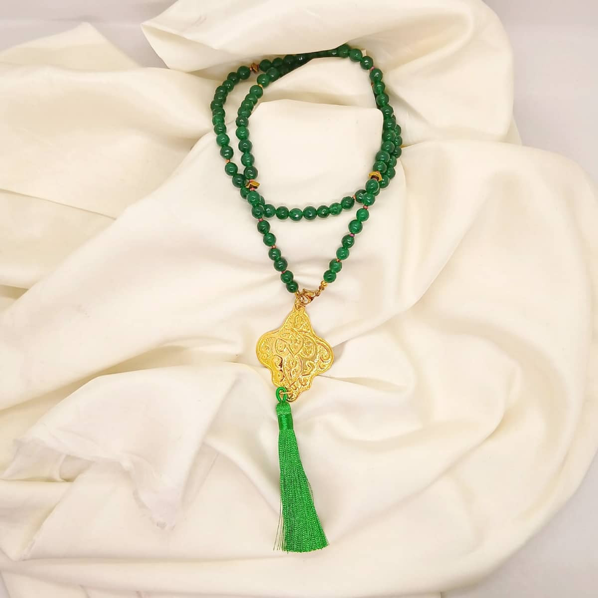 Necklace Agate Green And Hematite With Pendant Gold